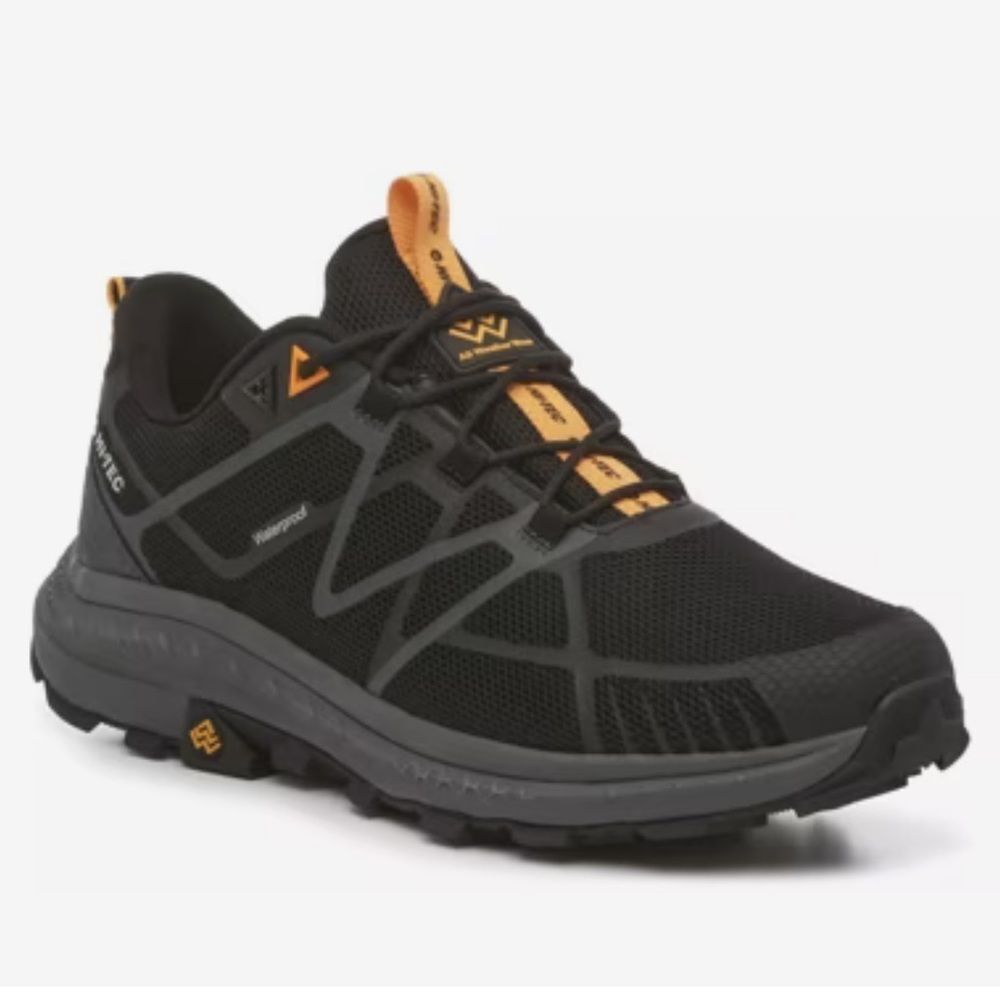 Hi-Tec Mauna Hiking Shoe